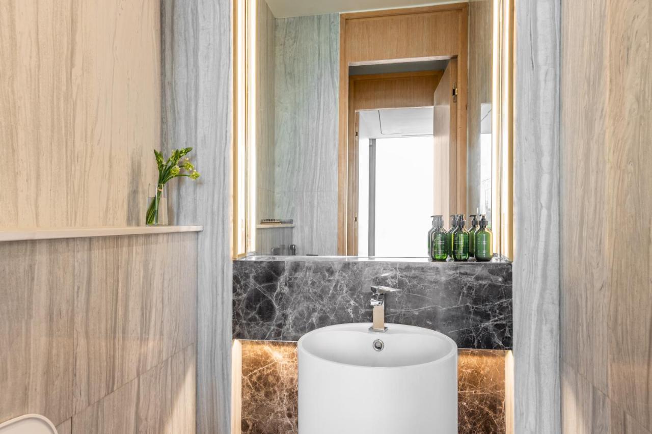 Monaco Suite